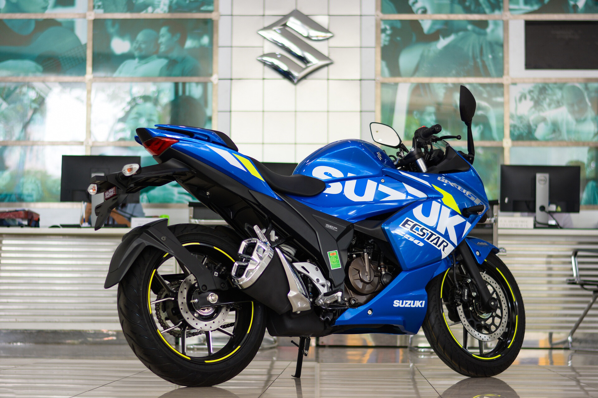 Suzuki Gixxer Sf250 Kianex 12