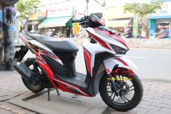 Vario 150 trắng đỏ